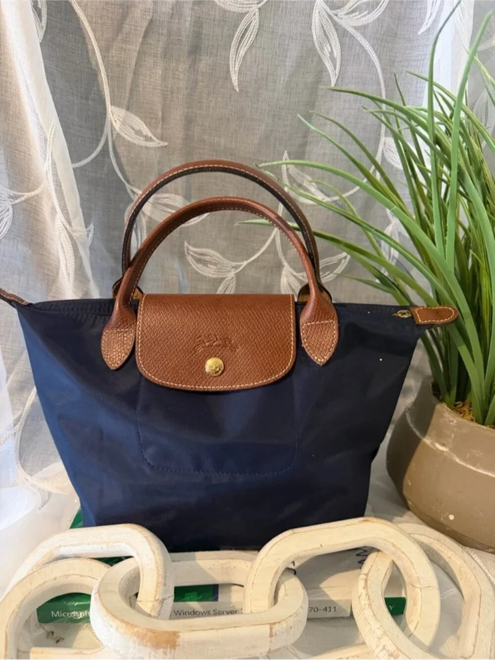 Longchamp compact tote
